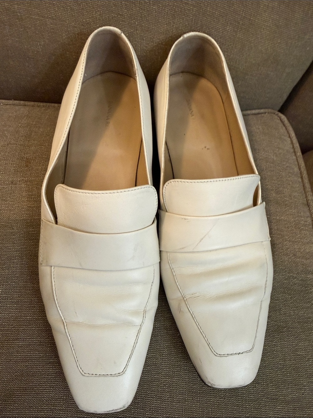 Banana Republic Cream Leather Women's Penny Loafers